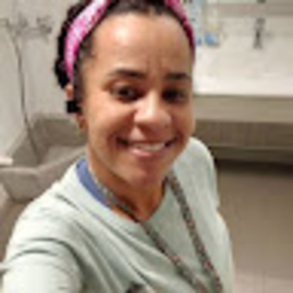 Meet your Posher, Lorena